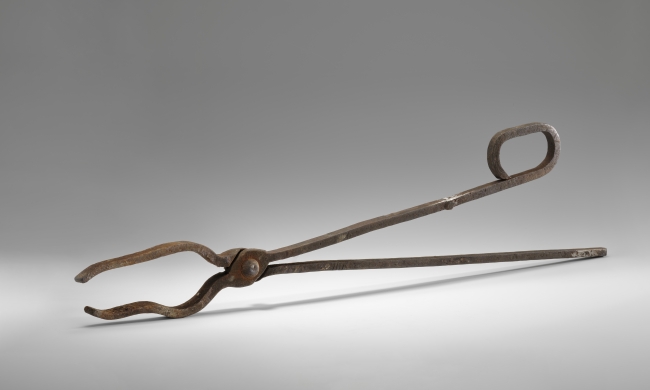 blacksmith tongs